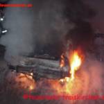 FF Traiskirchen: Fahrzeugbrand nach Verkehrsunfall