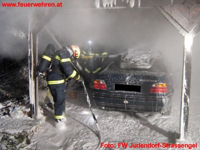 FF Judendorf-Straßengel: PKW-Brand in Judendorf-Straßengel