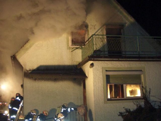 FF Pirka-Windorf: Wohnhausbrand in Pirka