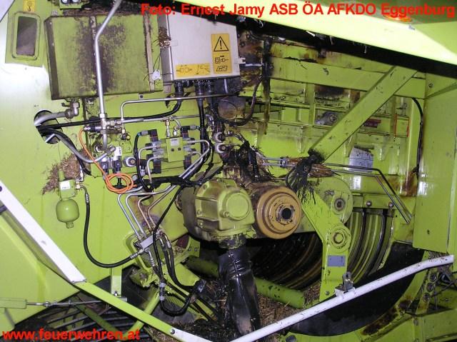 AFKDO Eggenburg: Brand einer Strohpresse