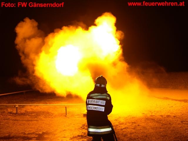 FF Gänserndorf: Ausbildung bei der BTF OMV Gänserndorf