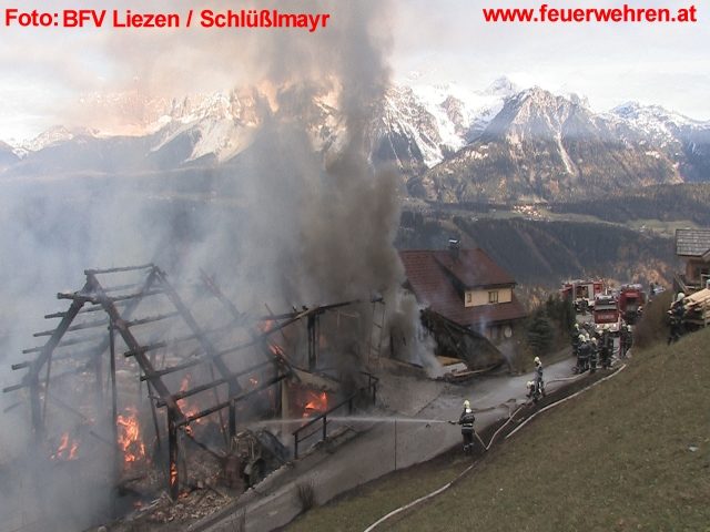 BFV Liezen: Großbrand in Rohrmoos: Abschnittsalarm!