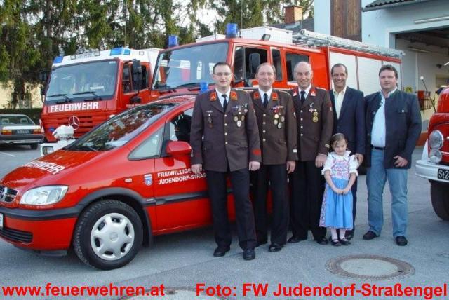 FF Judendorf-Straßengel: Kommandantenfahrzeug in Dienst gestellt