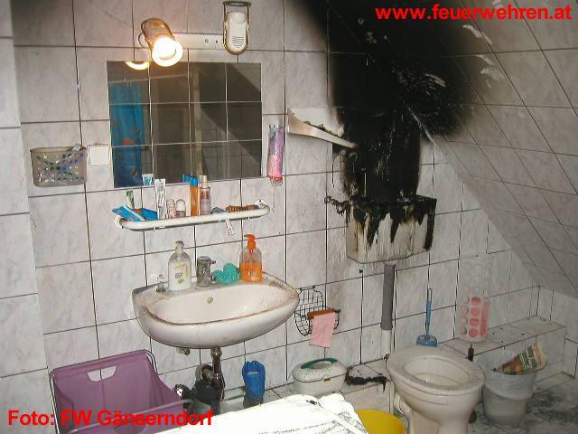 FF Gänserndorf: Zimmerbrand – Glück im Unglück