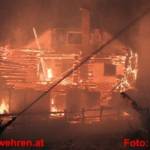 Wohn- und Wirtschaftsgebäude abgebrannt