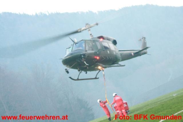 BFK Gmunden: Waldbrand in Pfandl / Bezirk Gmunden