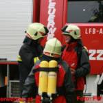 Jugendgruppe und Aktivmannschaft im Übungseinsatz