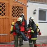 Jugendgruppe und Aktivmannschaft im Übungseinsatz