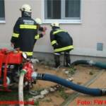 Mehrere Wohnhausanlagen in Ohlsdorf von Starkregen überflutet