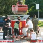 Vorbeugender Hochwasserschutz mit 900 Sandsäcken errichtet