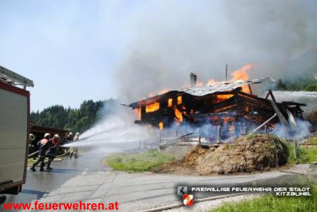FF Kitzbühel: Bauernhaus in Kirchberg abgebrannt