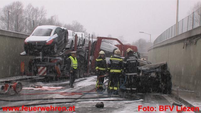 BFV Liezen: Schwerer Verkehrsunfall bei Stainach
