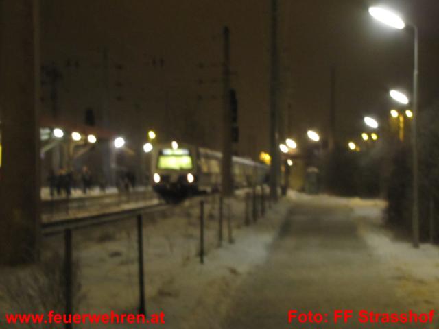 FF Strasshof: Brand einer ÖBB-Schnellbahngarnitur