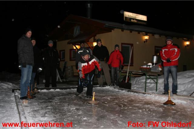 FF Ohlsdorf: Eisstockschießen der Feuerwehr in Ruhsam