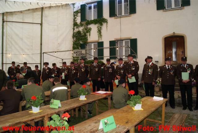 FF Stiwoll: Ehrung für Feuerwehrkameraden