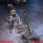 Moped bei Brand im Ortszentrum komplett abgebrannt