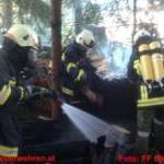 Brand einer Selche und eines Holzstoßes