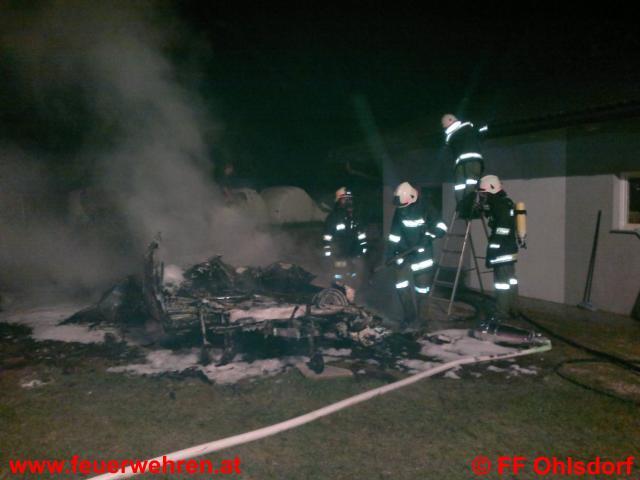 FF Ohlsdorf: Wohnwagen bei Brand völlig zerstört