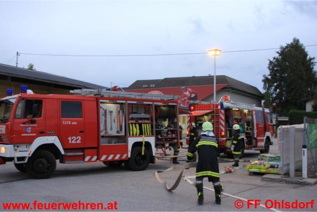 FF Ohlsdorf: Pflichtbereichsübung im Lagerhaus