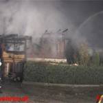 13 Feuerwehren kämpfen gegen Großbrand in Obersdorf