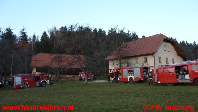FF Bleiburg: Wirtschaftsgebäude in Flammen – Atemschutzübung