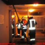 Feuerwehr Braunau rettete bei Hochhausbrand 55 Menschen und 5 Tiere