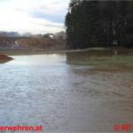 Überflutung durch Scheeschmelze - Materialschlacht in Ehrenfeld