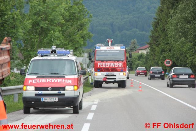 Massiver Öl-Austritt an einem LKW auf der B120a