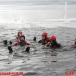 Eisrettungsübung am Moldaustausee in Tschechien mit der ÖWR Laakirchen