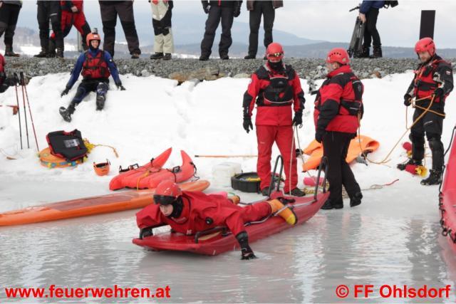 Eisrettungsübung am Moldaustausee mit der ÖWR Laakirchen