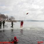 Eisrettungsübung am Moldaustausee in Tschechien mit der ÖWR Laakirchen