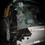 Verkehrsunfall mit Reisebus und Feuerwehroldtimer