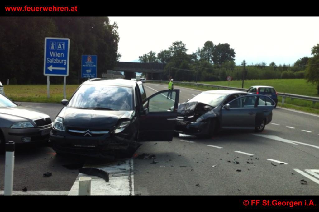 Verkehrsunfall St. Georgen im Attergau