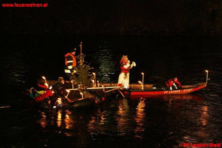 Weihnachtsschwimmen 2012 der FF Leoben-Stadt