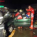 Verkehrsunfall mit eingeklemmter Person