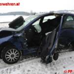 eingeklemmte Person nach Verkehrsunfall