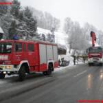 Schneefahrbahn: Unfallserie im Bezirk Liezen hält Feuerwehren auf Trab