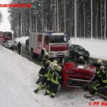 Fahrzeugüberschlag auf der B 122