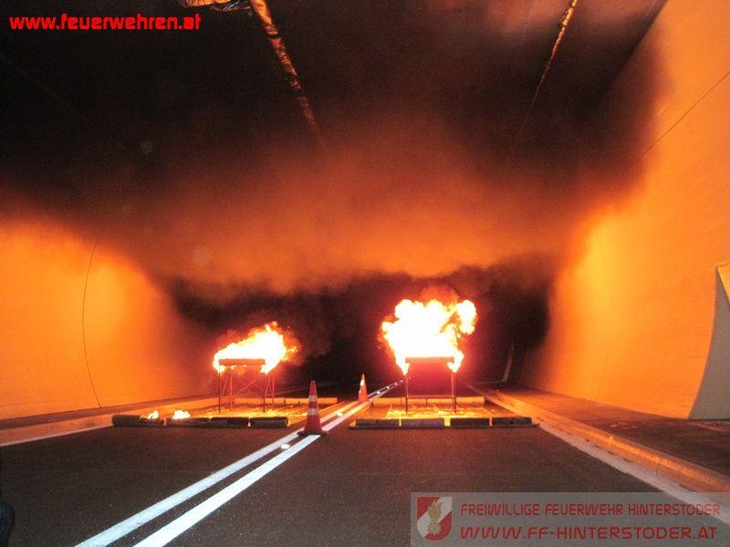 FF Hinterstoder: Besichtigung des Bosrucktunnels