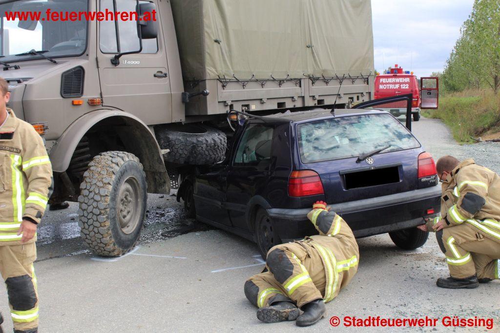 FF Güssing: Fahrzeugbergung nach schwerem Verkehrsunfall