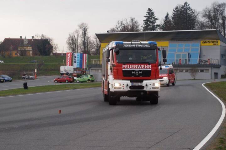 FF Judendorf-Straßengel: Fahrsicherheitstraining