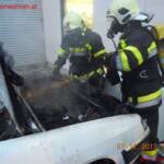 FF Leoben-Stadt: Fahrzeugbrand Merkurmarkt
