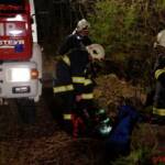 FF Hinterstoder: Personenrettung und Fahrzeugbergung im Steilgelände