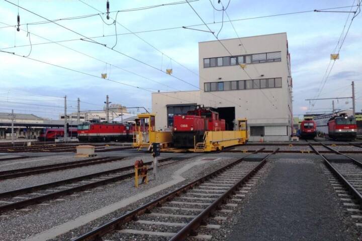 BFVGU: Feuerwehren des Abschnittes 6 besuchten die ÖBB am Grazer HBF