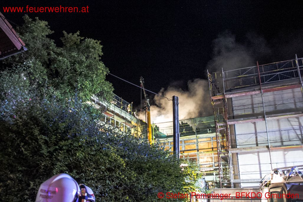 BFKDO Gmunden: Großbrand in  Altmünster