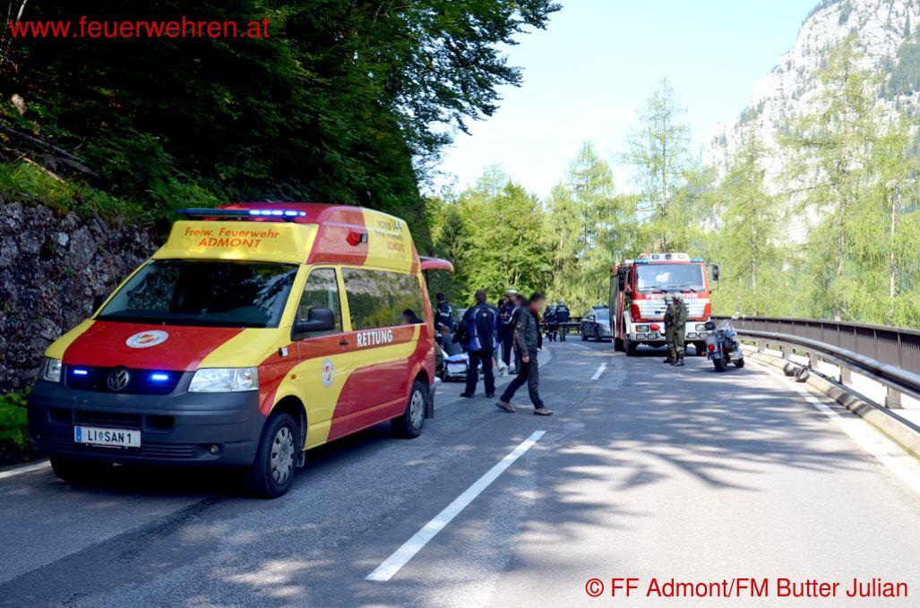 FF Admont: Schwerer Motorradunfall im Gesäuse