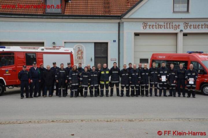FF Klein-Harras: Ausbildungsprüfung Löscheinsatz in Bronze erfolgreich bestanden