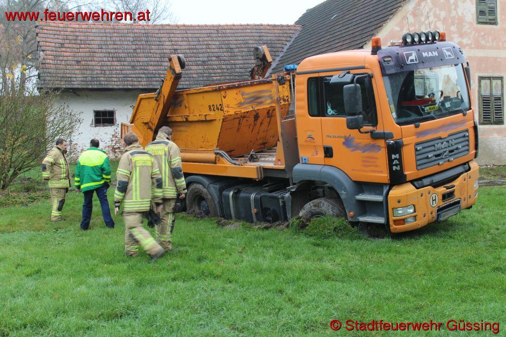 Stadtfeuerwehr Güssing: LKW-Bergung zwischen Sulz und Gamischdorf