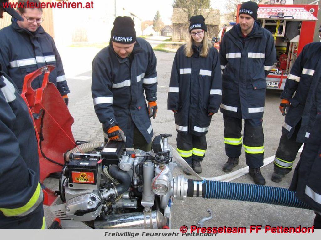 FF Pettendorf: Einsatzmaschinistenausbildung in Pettendorf