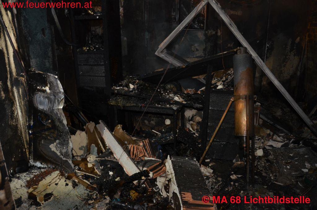 BF Wien: Vollbrand im Erdgeschoß